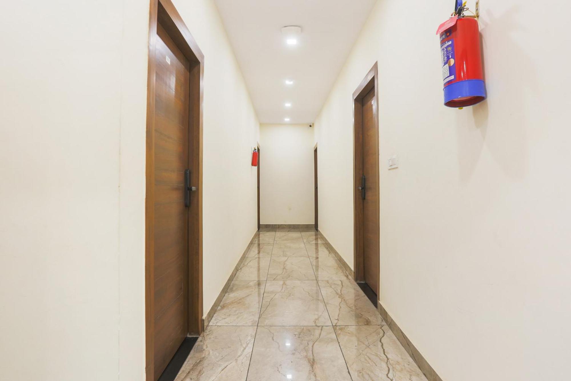 Hotel Super Townhouse Vikaspuri Delhi  Esterno foto